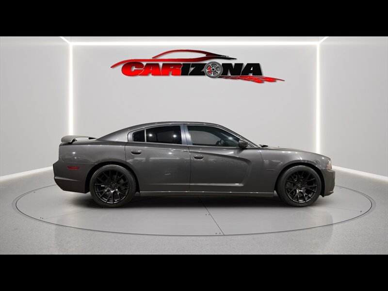 2014 Dodge Charger R/T's photo
