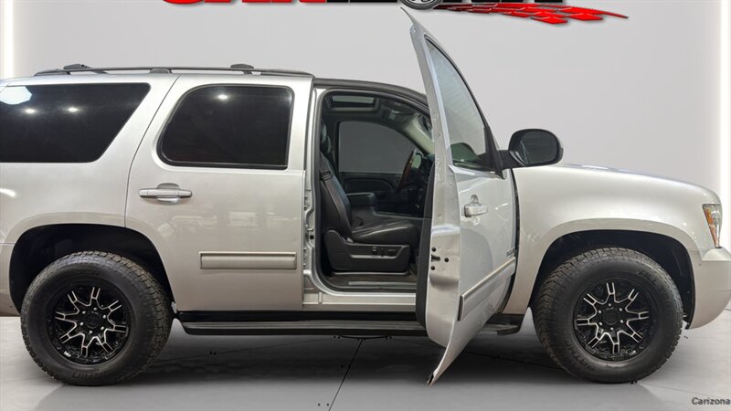 2014 Chevrolet Tahoe LT - Photo 17 - Mesa, AZ 85201