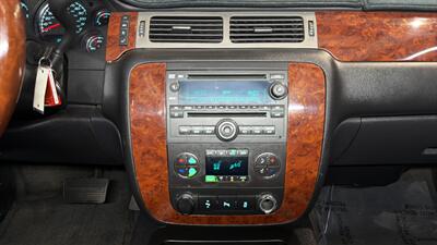 2014 Chevrolet Tahoe LT - Photo 15 - Mesa, AZ 85201