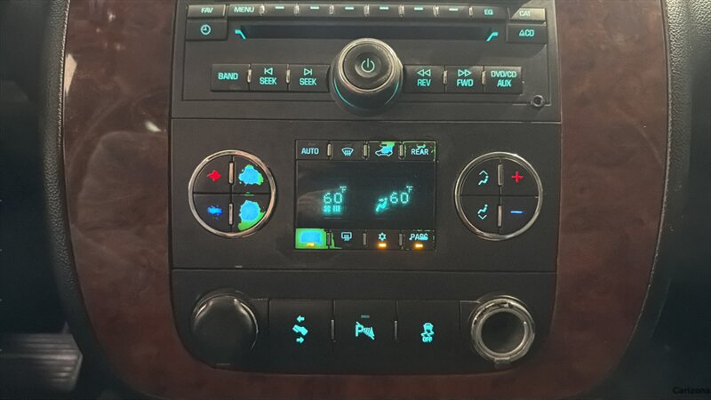 2014 Chevrolet Tahoe LT - Photo 28 - Mesa, AZ 85201