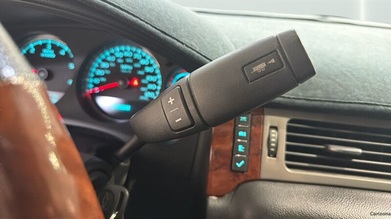 2014 Chevrolet Tahoe LT - Photo 23 - Mesa, AZ 85201