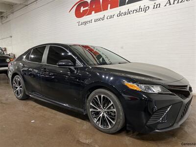 2019 Toyota Camry LE   - Photo 2 - Mesa, AZ 85201