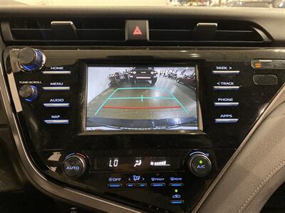 2019 Toyota Camry LE   - Photo 15 - Mesa, AZ 85201