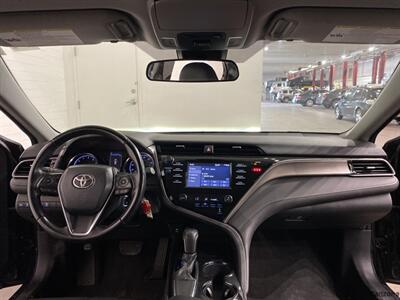 2019 Toyota Camry LE   - Photo 11 - Mesa, AZ 85201