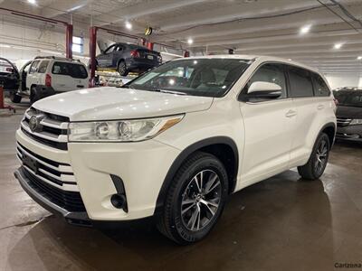 2018 Toyota Highlander LE   - Photo 7 - Mesa, AZ 85201