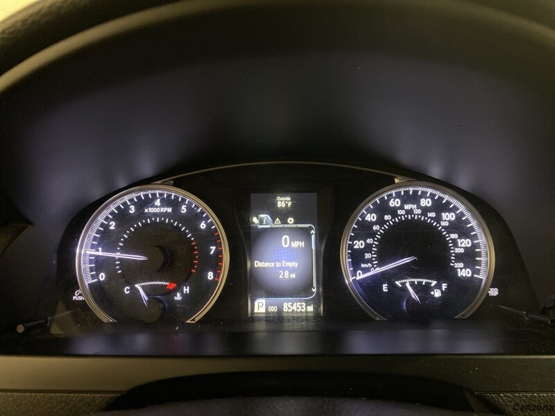 2016 Toyota Camry LE   - Photo 12 - Mesa, AZ 85201