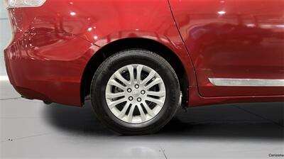 2011 Toyota Sienna XLE 8 Passenger   - Photo 35 - Mesa, AZ 85201