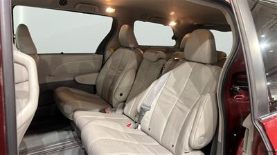 2011 Toyota Sienna XLE 8 Passenger   - Photo 33 - Mesa, AZ 85201