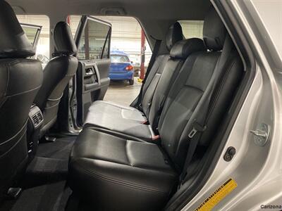 2016 Toyota 4Runner SR5   - Photo 10 - Mesa, AZ 85201