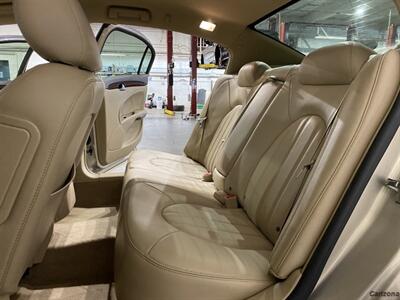 2009 Buick Lucerne CXL   - Photo 10 - Mesa, AZ 85201