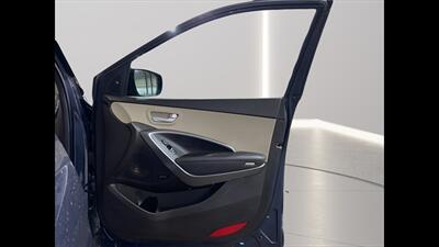 2017 Hyundai SANTA FE Sport 2.0T Ultimate   - Photo 12 - Mesa, AZ 85201