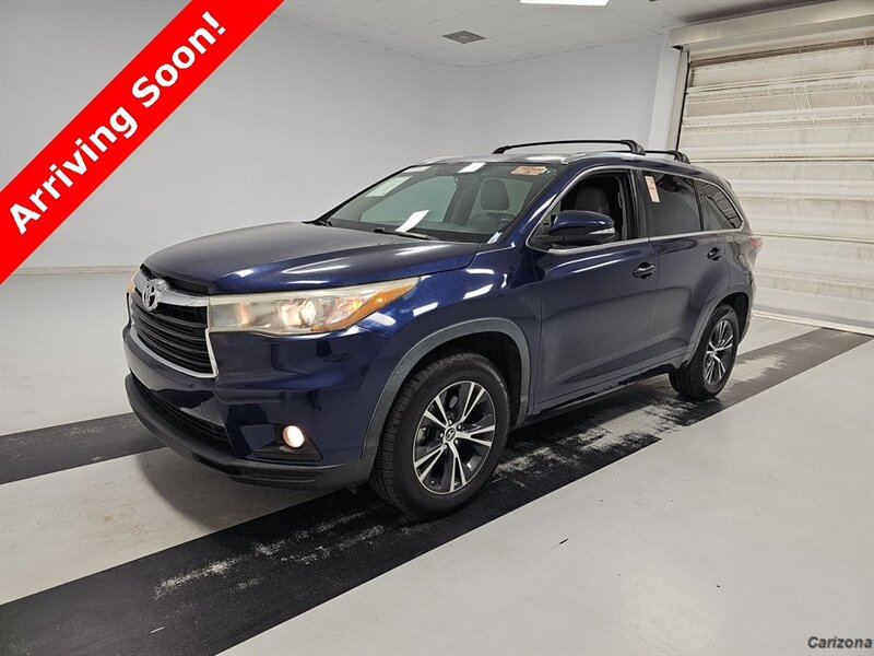 2016 Toyota Highlander XLE V6 - Photo 1 - Mesa, AZ 85201