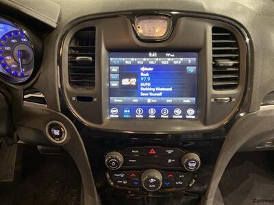 2019 Chrysler 300 Series S   - Photo 12 - Mesa, AZ 85201