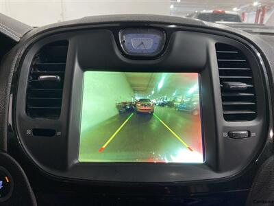 2019 Chrysler 300 Series S   - Photo 15 - Mesa, AZ 85201