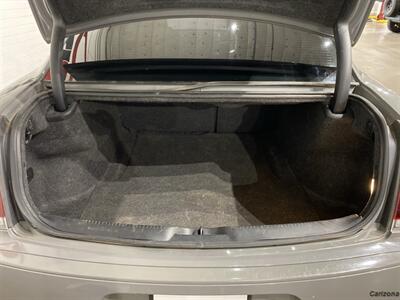 2019 Chrysler 300 Series S   - Photo 5 - Mesa, AZ 85201