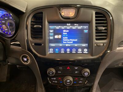 2019 Chrysler 300 Series S   - Photo 12 - Mesa, AZ 85201