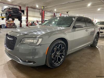 2019 Chrysler 300 Series S   - Photo 7 - Mesa, AZ 85201