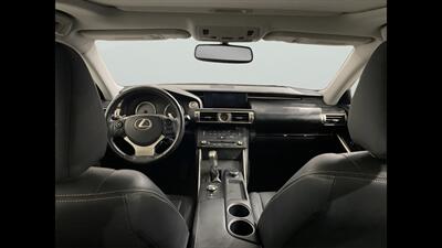 2015 Lexus IS 250   - Photo 11 - Mesa, AZ 85201