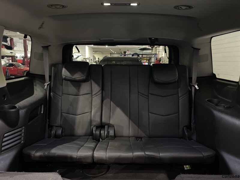 2016 Cadillac Escalade Luxury - Photo 11 - Mesa, AZ 85201