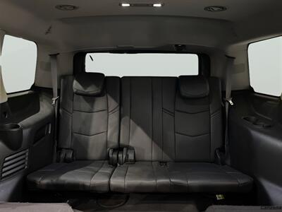 2016 Cadillac Escalade Luxury   - Photo 11 - Mesa, AZ 85201