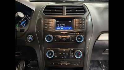 2019 Ford Explorer XLT   - Photo 17 - Mesa, AZ 85201