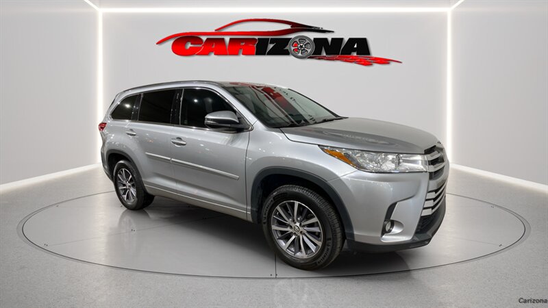 2017 Toyota Highlander XLE  