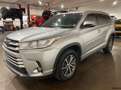 2017 Toyota Highlander XLE - Photo 7 - Mesa, AZ 85201