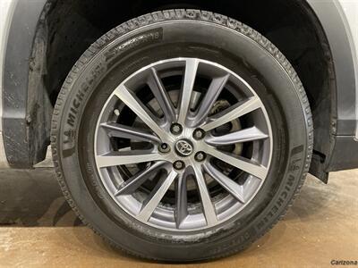 2017 Toyota Highlander XLE - Photo 20 - Mesa, AZ 85201