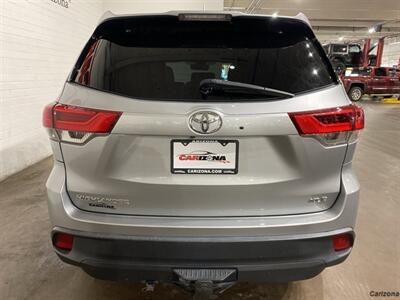 2017 Toyota Highlander XLE - Photo 4 - Mesa, AZ 85201