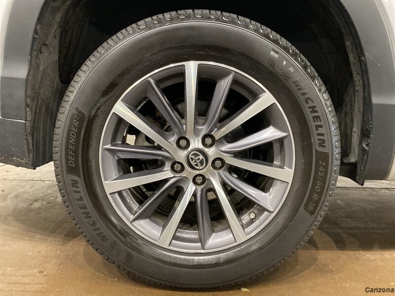 2017 Toyota Highlander XLE - Photo 23 - Mesa, AZ 85201