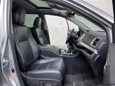 2017 Toyota Highlander XLE - Photo 11 - Mesa, AZ 85201