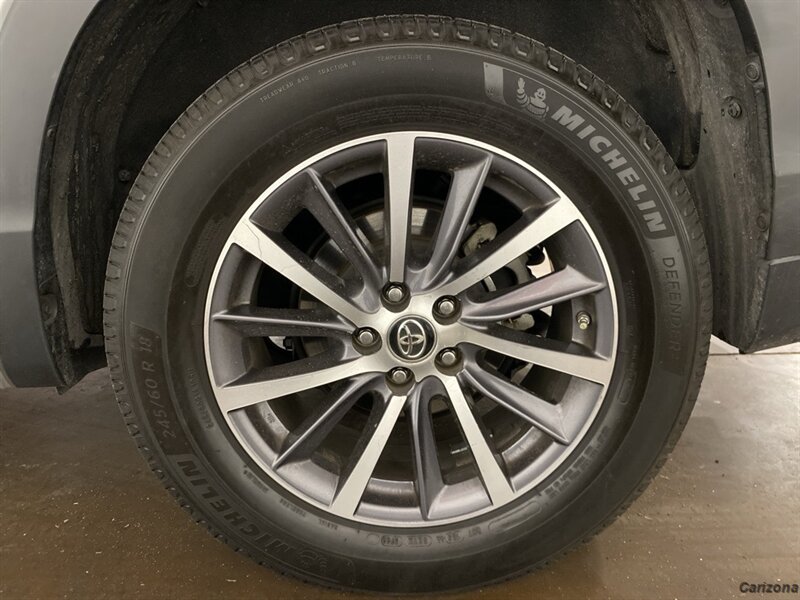 2017 Toyota Highlander XLE - Photo 22 - Mesa, AZ 85201