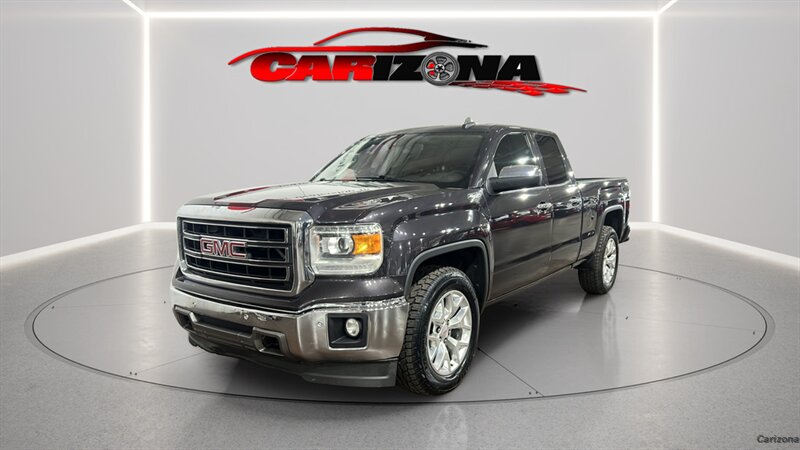 2015 GMC Sierra SLT's photo