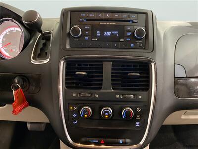 2016 Dodge Grand Caravan Passenger AVP   - Photo 14 - Mesa, AZ 85201