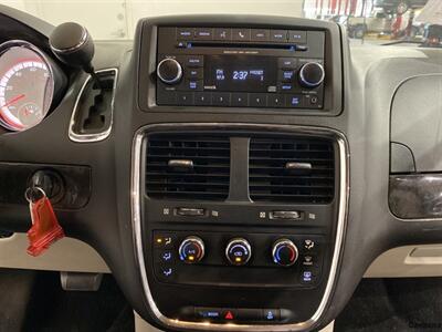 2016 Dodge Grand Caravan Passenger American Value Packa - Photo 14 - Mesa, AZ 85201