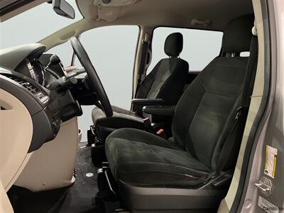 2016 Dodge Grand Caravan Passenger AVP   - Photo 9 - Mesa, AZ 85201