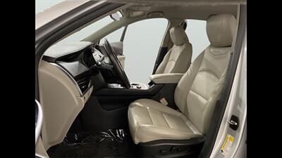 2019 Cadillac XT4 Luxury   - Photo 9 - Mesa, AZ 85201