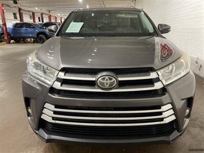 2017 Toyota Highlander LE Plus   - Photo 8 - Mesa, AZ 85201
