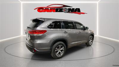 2017 Toyota Highlander LE Plus - Photo 3 - Mesa, AZ 85201