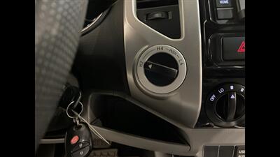 2014 Toyota Tacoma Base V6   - Photo 16 - Mesa, AZ 85201