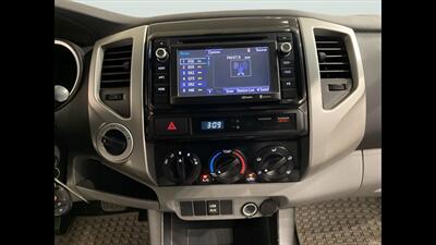 2014 Toyota Tacoma Base V6   - Photo 17 - Mesa, AZ 85201