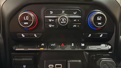 2019 Chevrolet Silverado 1500 LT   - Photo 24 - Mesa, AZ 85201