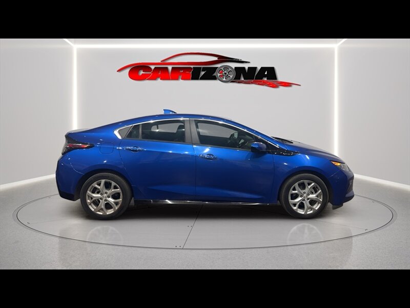 2016 Chevrolet Volt Premier's photo