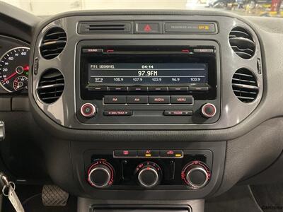 2012 Volkswagen Tiguan S - Photo 16 - Mesa, AZ 85201