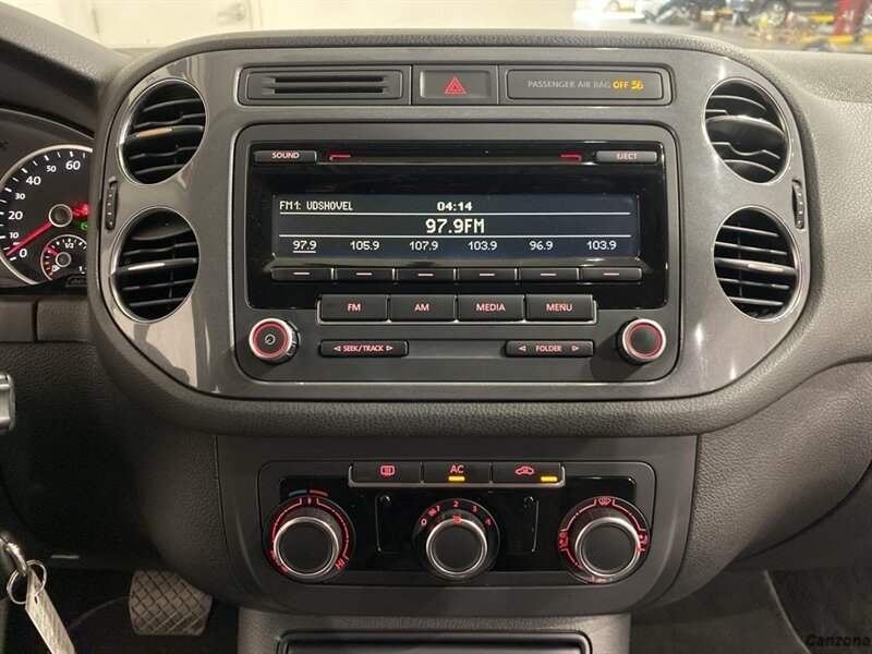 2012 Volkswagen Tiguan S - Photo 16 - Mesa, AZ 85201