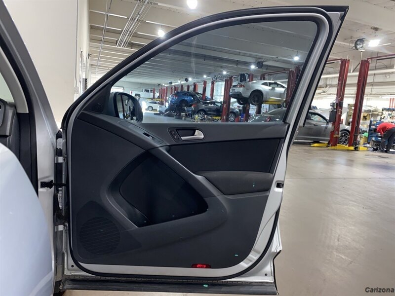 2012 Volkswagen Tiguan S - Photo 12 - Mesa, AZ 85201
