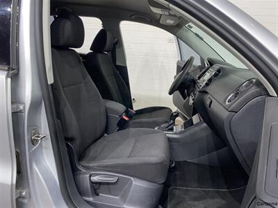 2012 Volkswagen Tiguan S - Photo 11 - Mesa, AZ 85201