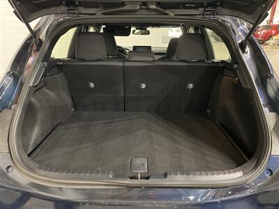 2019 Toyota Corolla Hatchback SE   - Photo 5 - Mesa, AZ 85201