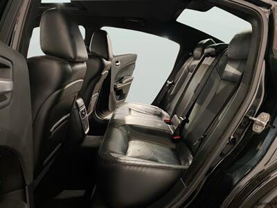 2019 Dodge Charger SXT   - Photo 10 - Mesa, AZ 85201