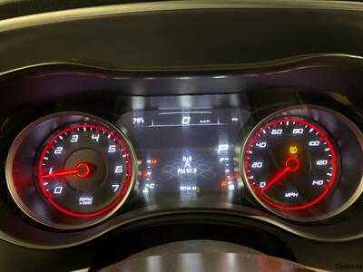 2019 Dodge Charger SXT   - Photo 12 - Mesa, AZ 85201